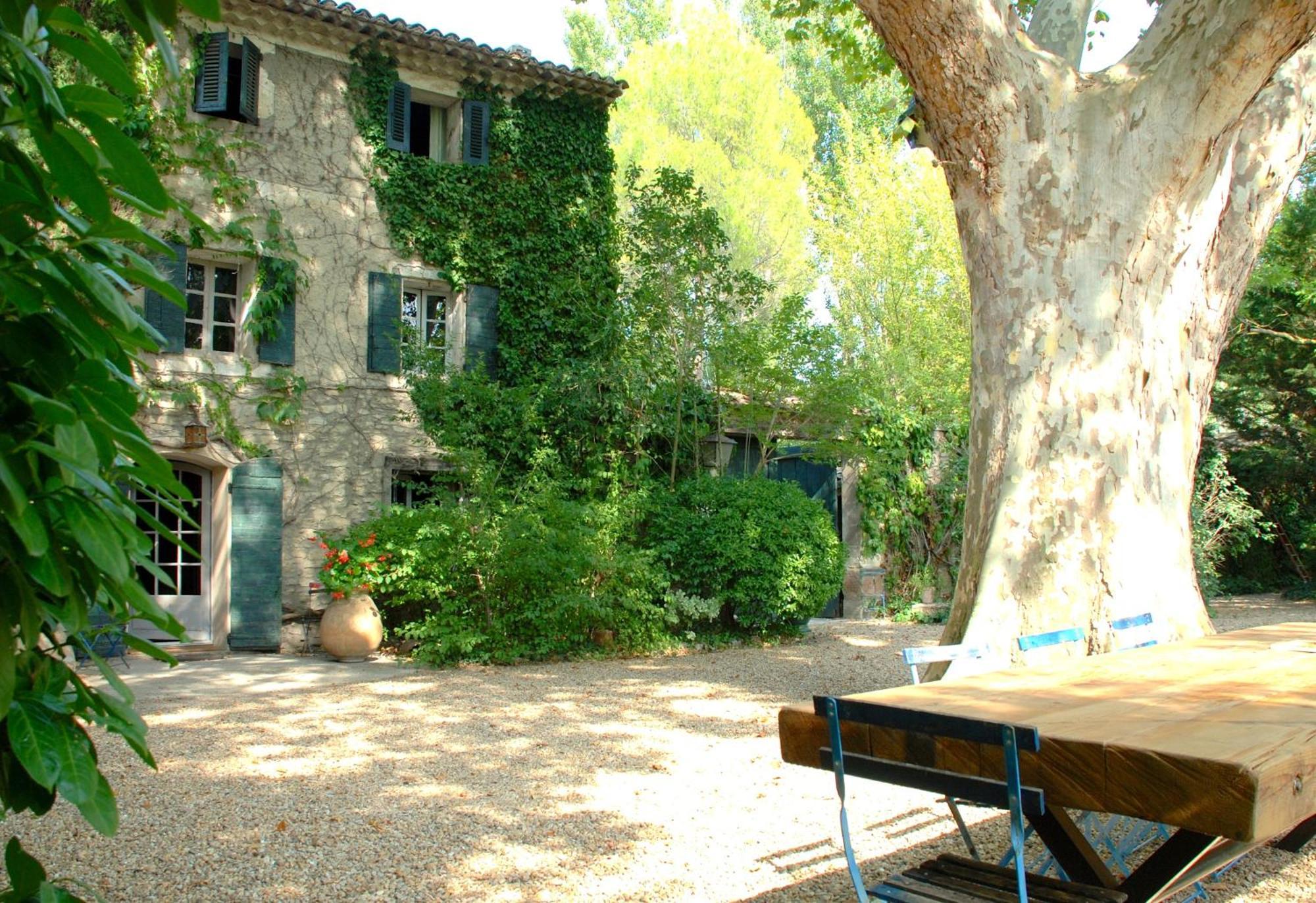 Campagne Baudeloup Bed & Breakfast LʼIsle-sur-la-Sorgue Екстериор снимка