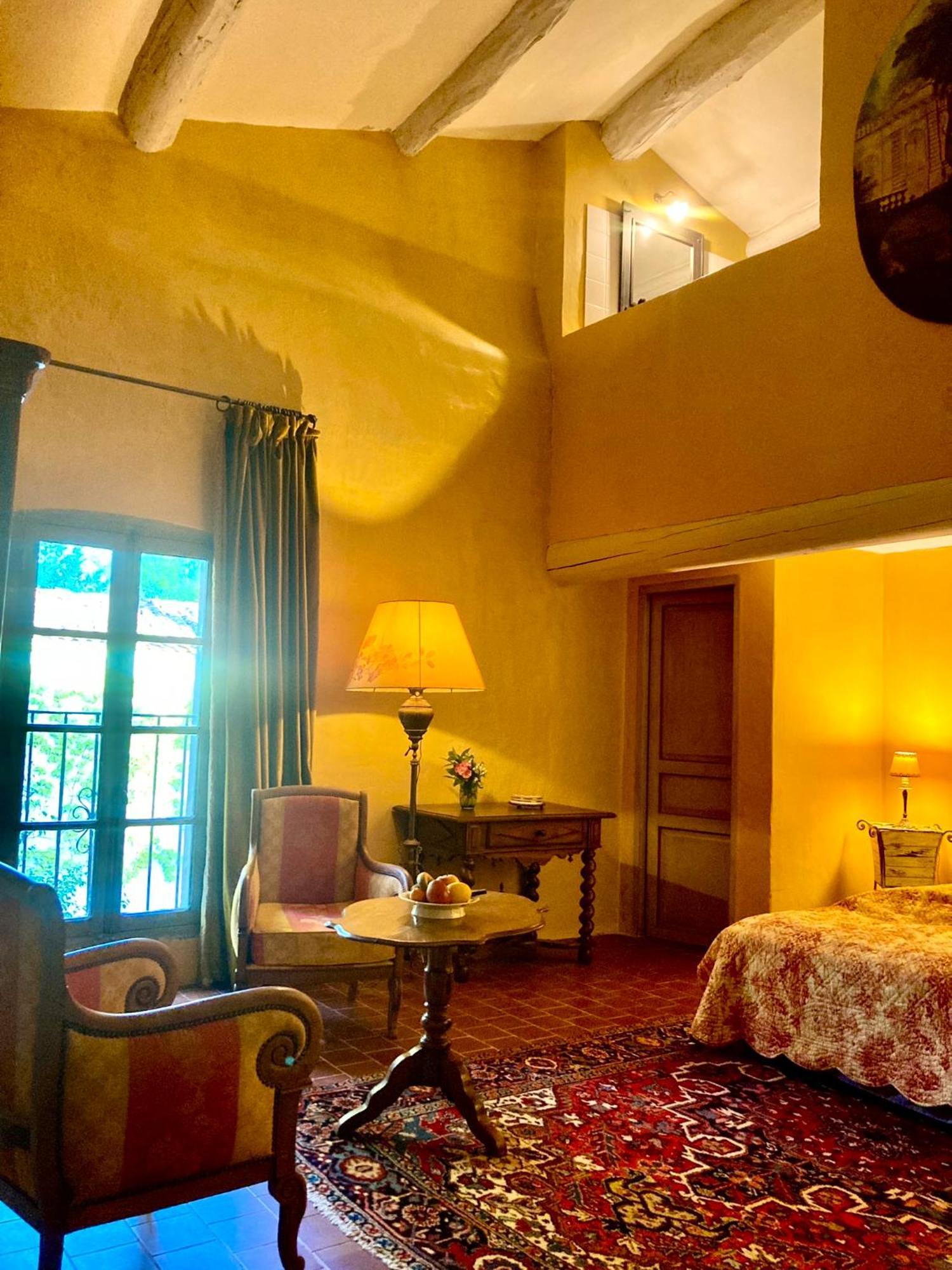 Campagne Baudeloup Bed & Breakfast LʼIsle-sur-la-Sorgue Екстериор снимка