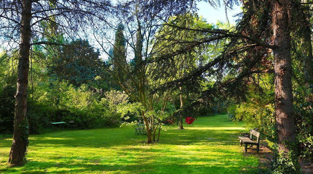 Campagne Baudeloup Bed & Breakfast LʼIsle-sur-la-Sorgue Екстериор снимка