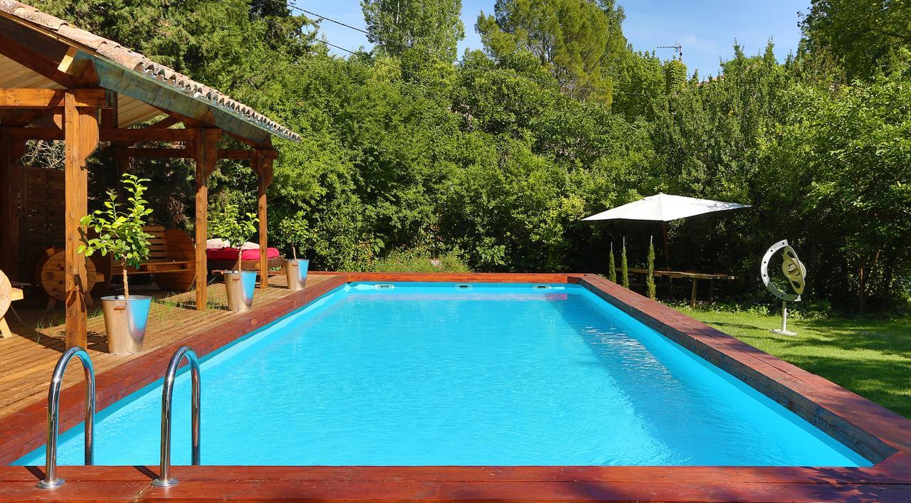 Campagne Baudeloup Bed & Breakfast LʼIsle-sur-la-Sorgue Екстериор снимка